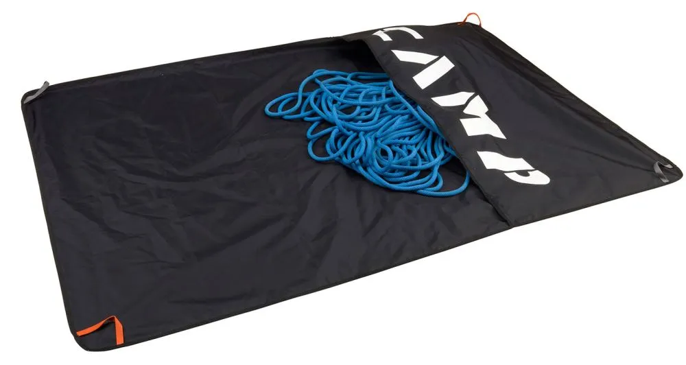 Camp Rocky Carpet Rope Tarp
