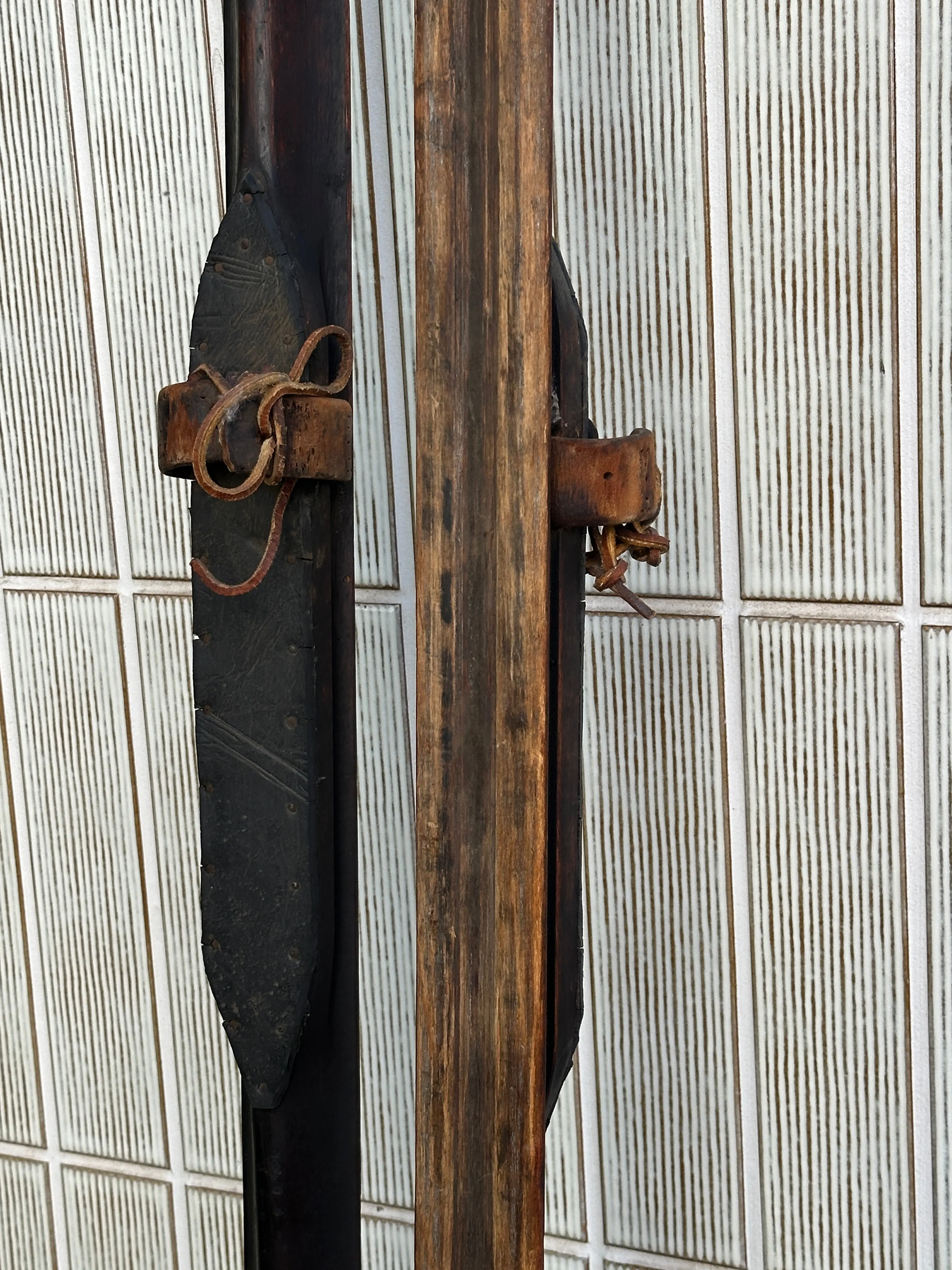 Primitive Norwegian Snow Skis 106"